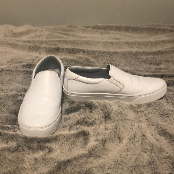 nurse mates white shoes